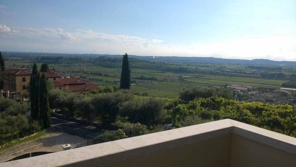 Villa Oleandri San Pietro in Cariano Room photo